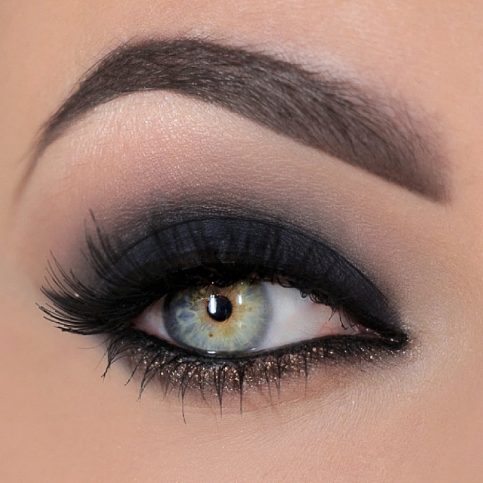 Smokey eyes