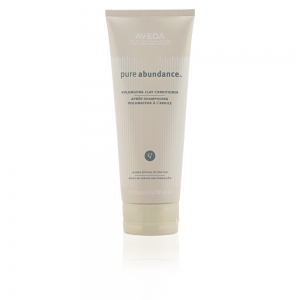 PURE ABUNDANCE volumizing clay conditioner 200 ml PURE ABUNDANCE volumizing clay conditioner 200 ml