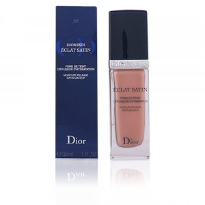 DIORSKIN ECLAT SATIN fond de teint #302-beige rosé 30 ml DIORSKIN ECLAT SATIN fond de teint #302-beige rosé 30 ml