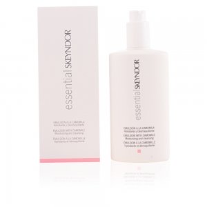 ESSENTIAL cleansing emulsion with camomile extract 250 ml ESSENTIAL cleansing emulsion with camomile extract 250 ml